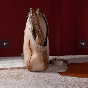 New Wrangler Rivets Concealed Carry Oversize Hobo